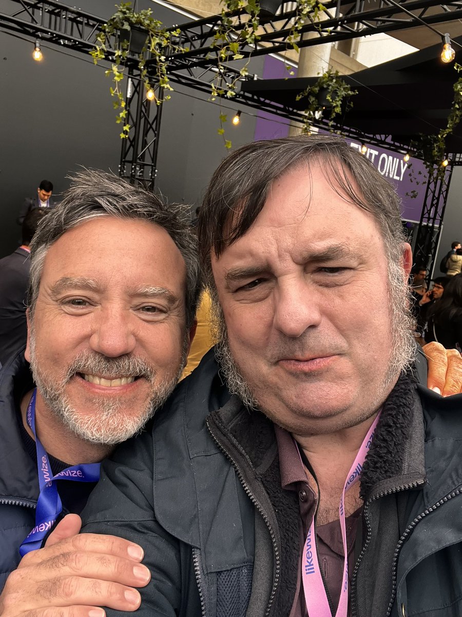 Javier G. Recuenco tweet media