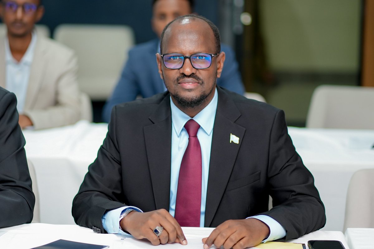 Dahir Shire tweet media