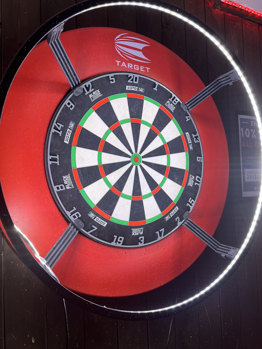 Darts Factory (ThorntonDarts) tweet media