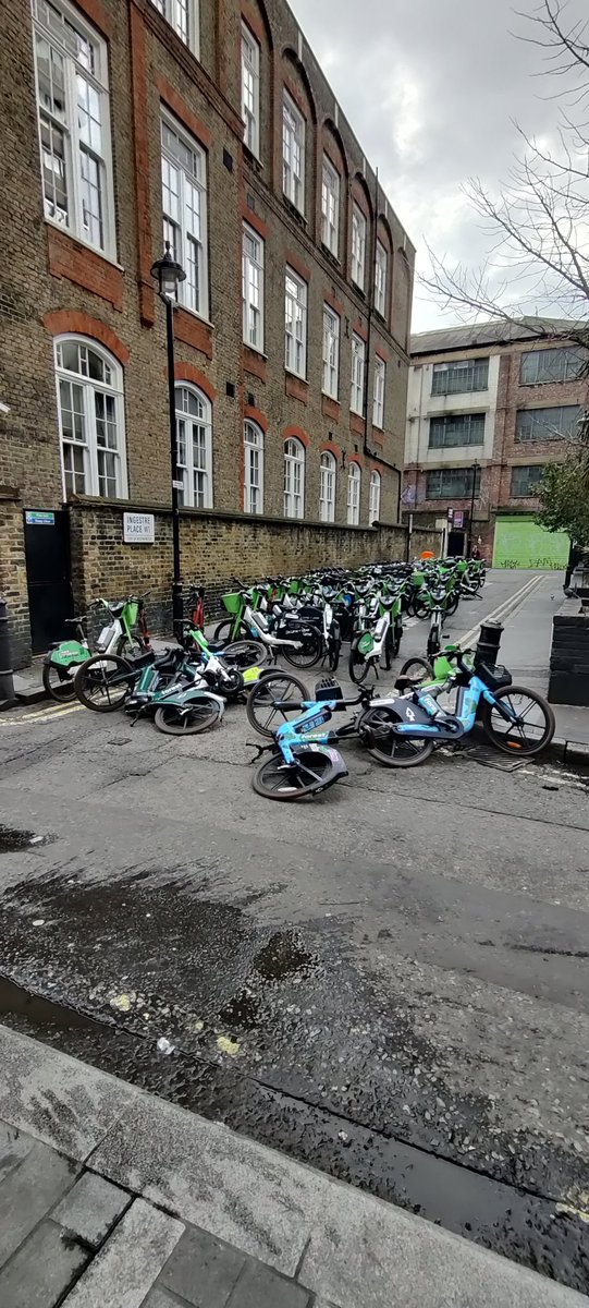 <a href="/limebike/">Lime</a> <a href="/forestbike_uk/">Forest</a> <a href="/CityWestminster/">Westminster City Council</a> <a href="/CllrPLilley/">Cllr Patrick Lilley</a> While I understand the need for clean air in London, this is an utter disgrace and guidelines are not being met here. How are cars, let alone emergency services supposed to pass here? Ingestre Place, Soho #Shocking #disgrace