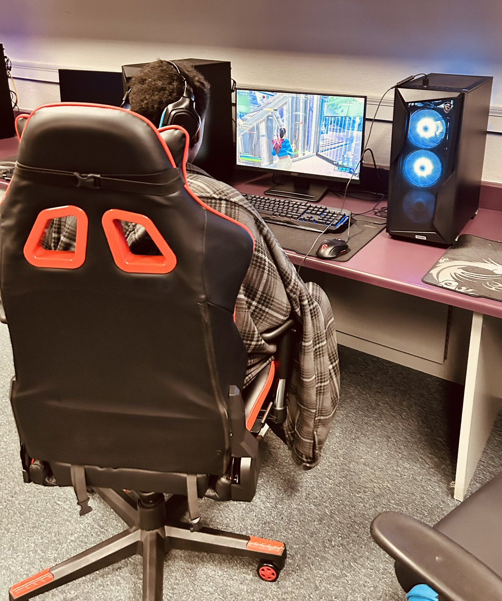 Bosse High School tweet media