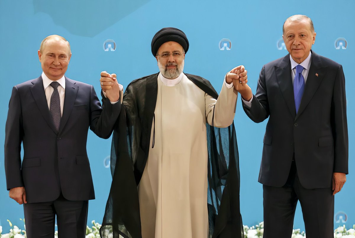 PAPACHRONIS1's tweet photo. Best friends for ever!!
Όλα τα καλά παιδιά!
#Iran #Israel #IsraelIranWar #IsraelIranConflict #USIranWar #IranRevoIution2026 #Cyprus #Μοσαντ #Erdogan #Putin #KhameneiDeath #Khamenei #TelAvivBlast #Κιμων
#Ιραν #Ισραήλ #ορμουζ #λιβανο #Ακρωτηρι #κυπρο #αγγλια #ντουμπαι #ερντογαν https://t.co/pSIX4PvmXL