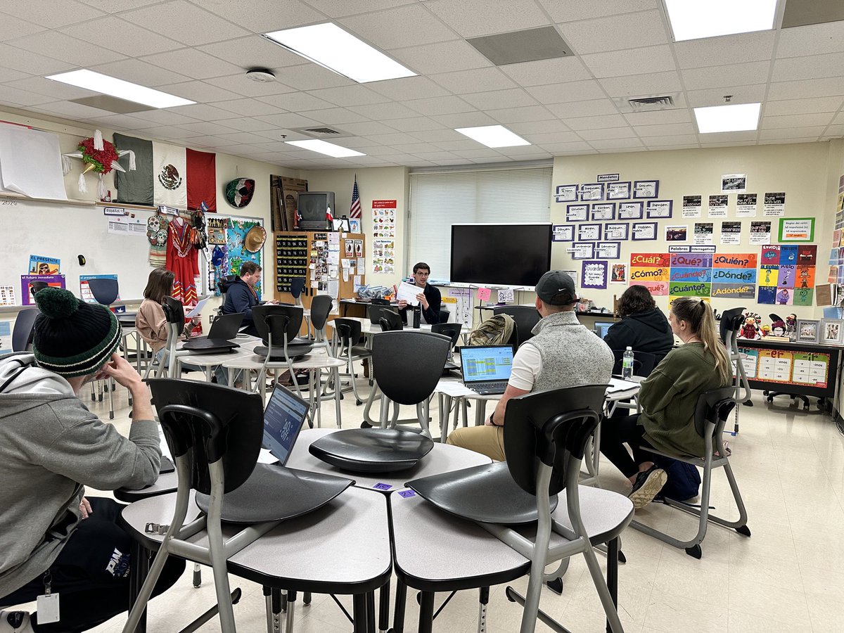 Ashley Ponscheck tweet media