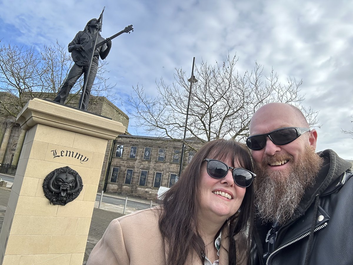 groovesvillewkd's tweet photo. Made the pilgrimage at last #Lemmy #Burslem ๐คโ ๏ธ๐ฅ https://t.co/XaQvIwc5Zm