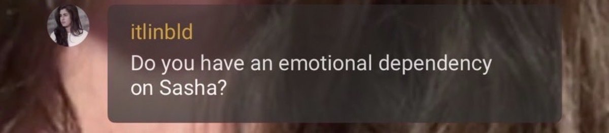 Lexmnp's tweet photo. @anittxdinah Camren shippers were commenting things about Sasha, hating on her, talking about Camila often (probably because of her birthday) , etc on the live chat Lauren did yesterday https://t.co/MoIUSLjYqk