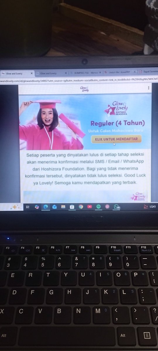 janirakuat tweet media
