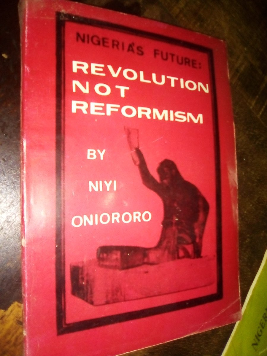 kalonge93's tweet photo. Examples of Nigerian books that are extremely difficult to acquire but would be essential for the mass of folks to get their hands and eyes on 🙏🏾

Here’s a list of some other hard to get books: https://t.co/cy9H5HZ6ry https://t.co/CkFuY2ZxQ1