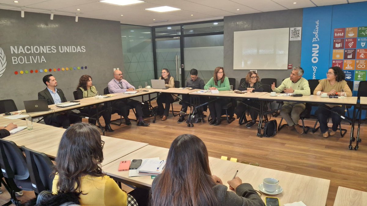 GRUSBOLIVIA tweet media