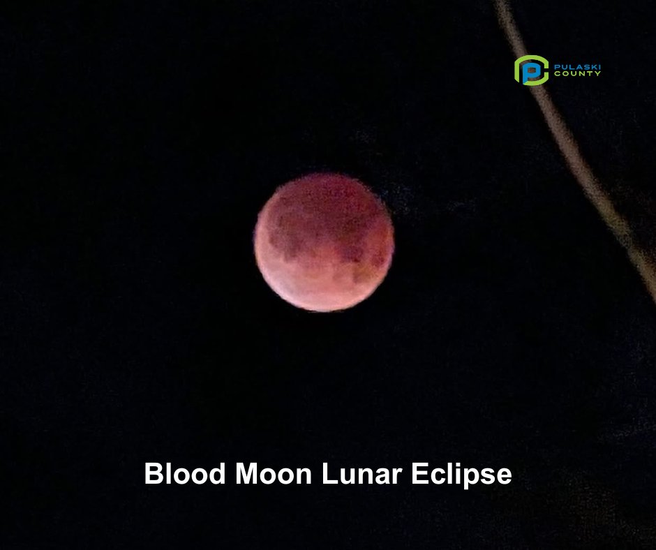 PulaskiAR's tweet image. Pulaski County Weather Update with a Lunar Twist! 🌤️🌕
If you were up early enough to catch this morning’s blood moon lunar eclipse, you saw the sky putting on a rare celestial performance. 🌙✨ And today’s weather seems happy to keep the spotlight going.

#PulaskiCountyWeather