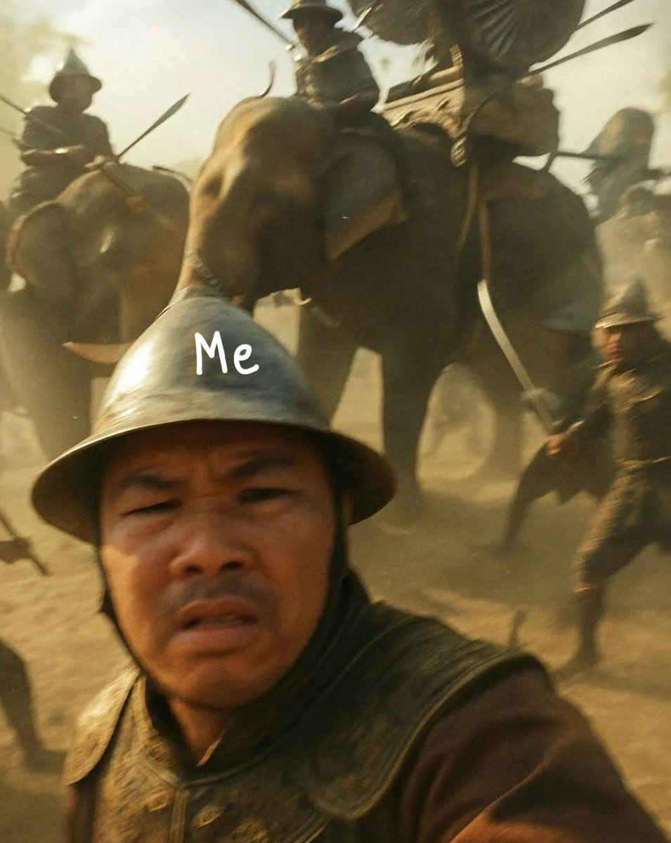 รายงานสดจากสนามยุทธหัตถี พิกัดข้างเท้าก้านกล้วย สถานการณ์ตอนนี้เป็นไปอย่างวุ่นวายครับทุกคน  #อโยธยาเอยาวดี