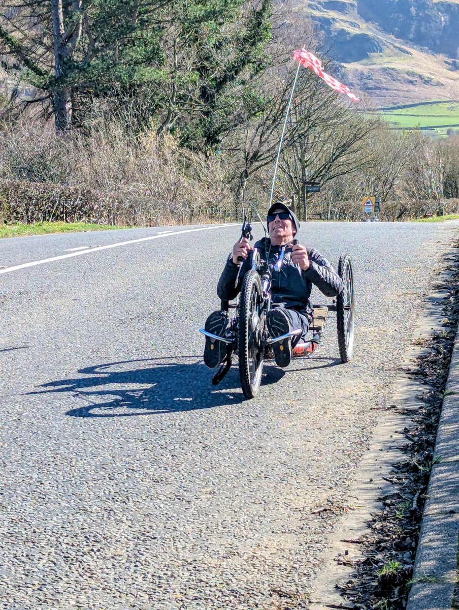 Dunc10in10's tweet photo. When your legs don't work , your arms will have to do! @boothduncan always finds a way to enjoy the beautiful place we are lucky enough to call home 💕💪#NoCureAlwaysHope #StopMS @mssocietyuk https://t.co/1znNGeE09O