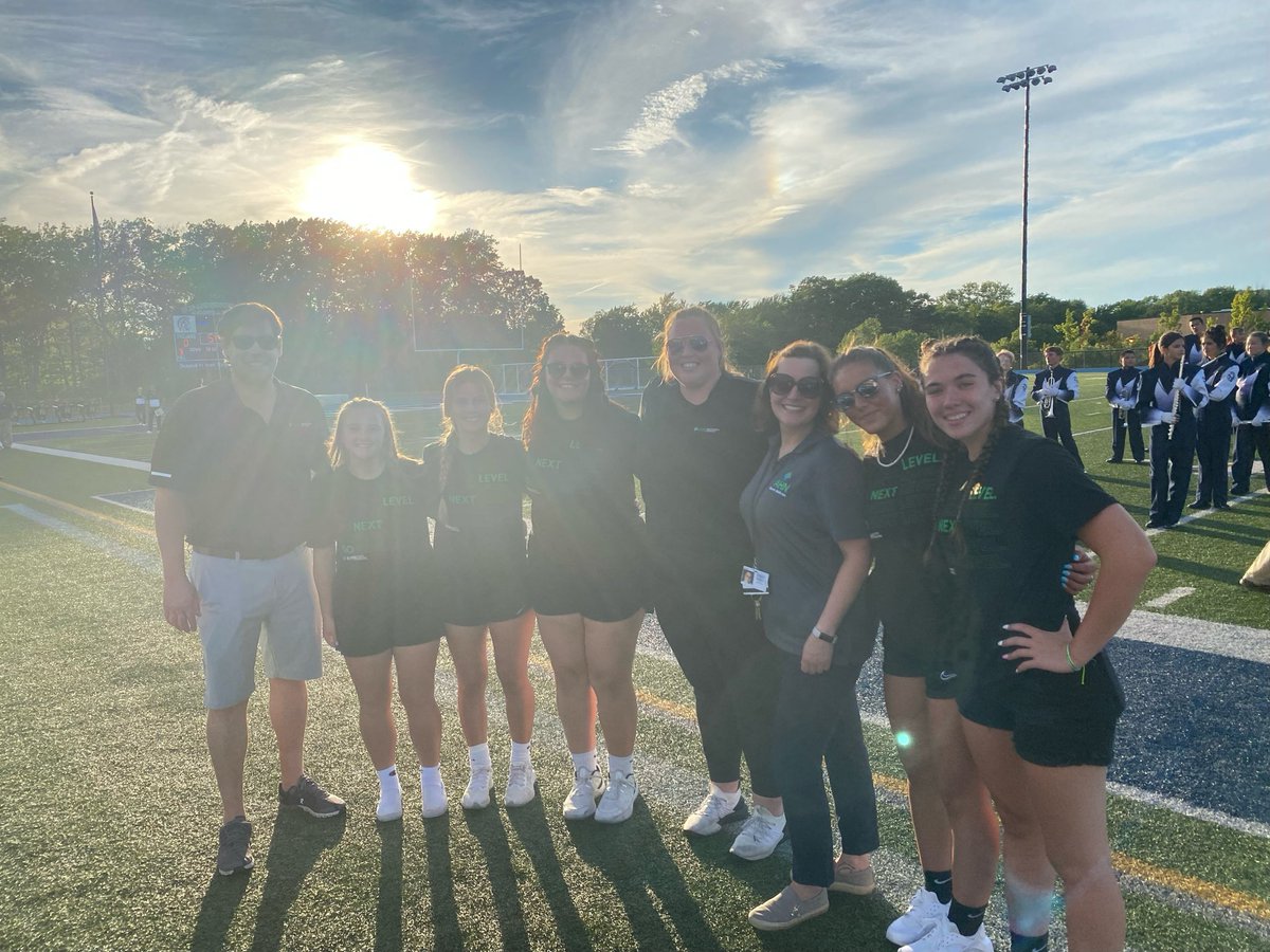 Kelly Bruce MAT LAT ATC 🍍🦋🌻 tweet media