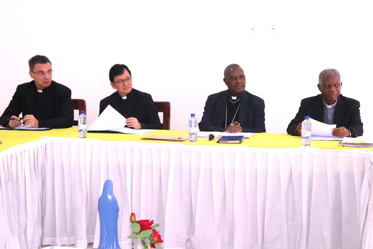 Conférence Episcopale du Rwanda tweet media