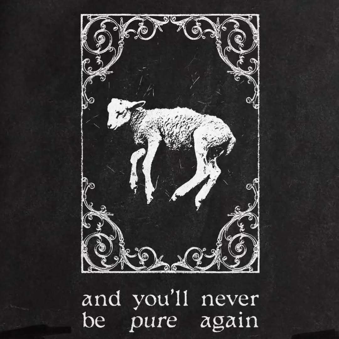 Mini Archillect tweet media