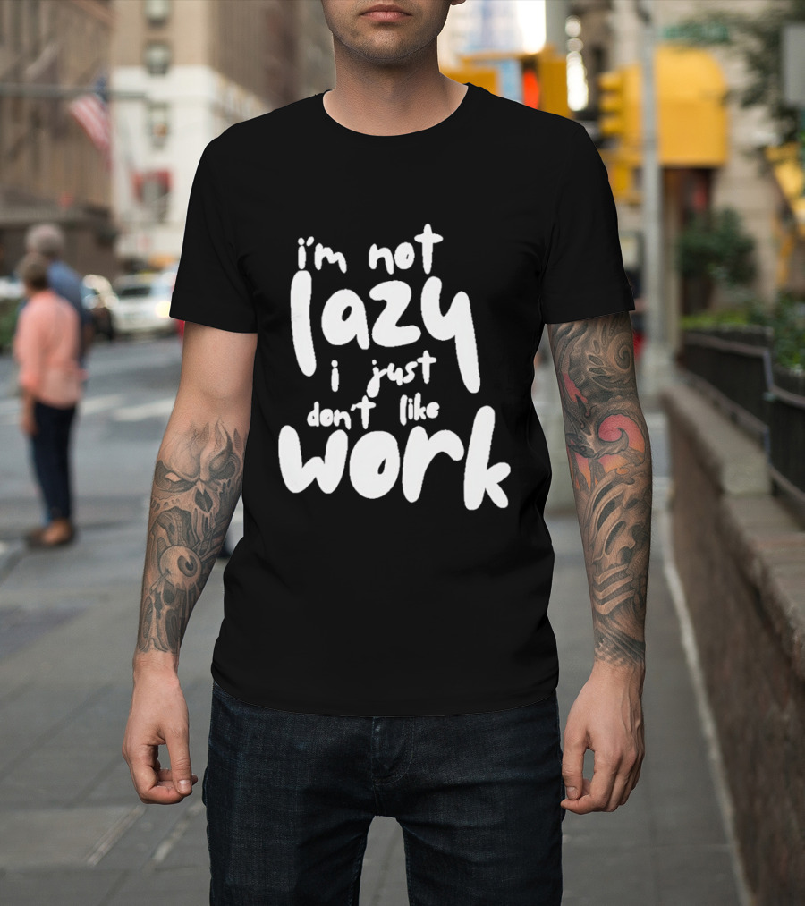 lafafutu's tweet image. This kinda made me smile: This shirt captures my vibe perfectly! 😂 I remember wearing something like this during lazy Sundays with friends. It just hits different! What’s your go-to comfy tee? lafafutu.com/product/t-shir…

#LazyVibes #ComfyClothes