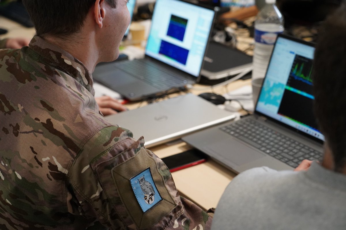 Commandement de la cyberdéfense tweet media