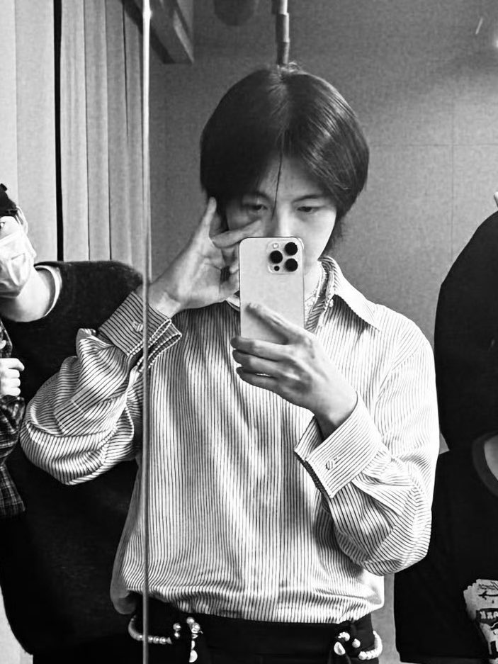 renjun fan tweet media