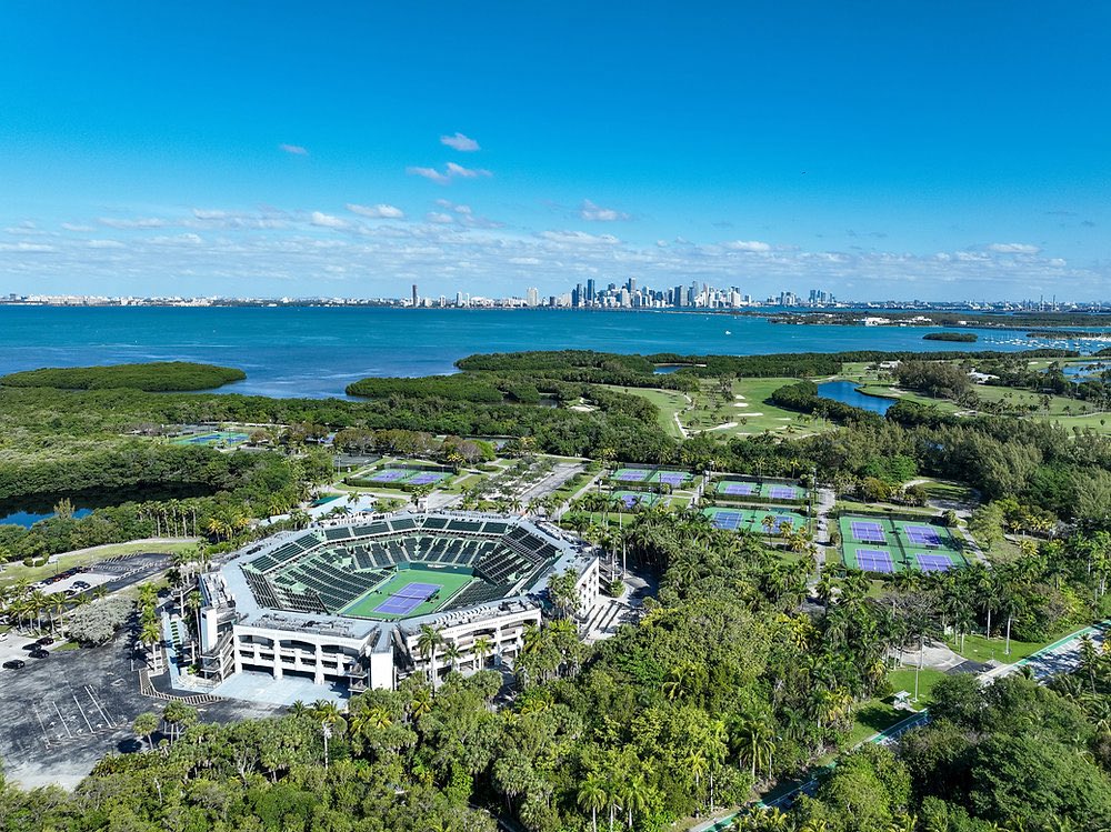 Tennis Masterr tweet media
