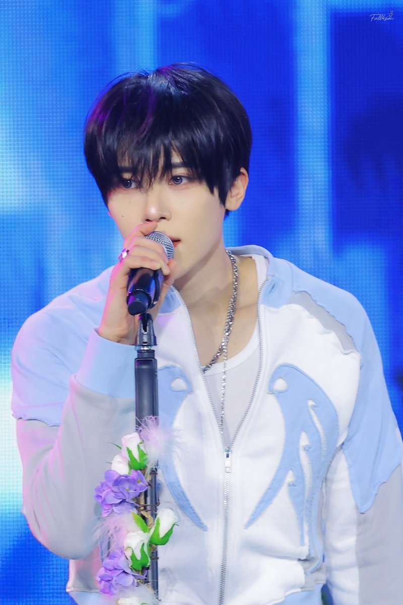 Fall4Sion_ tweet media