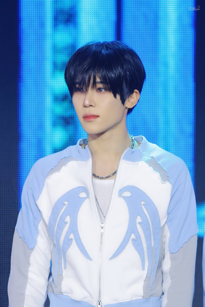 Fall4Sion_ tweet media