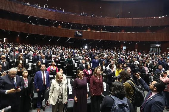 Oposición pide evitar sobrerrepresentación y rechaza la desaparición del #PREP #ReformaElectoral
<a href="/MFBeltrones/">Manlio F. Beltrones</a> <a href="/DiegoFC/">Diego Fernández de Cevallos</a> <a href="/Mx_Diputados/">H. Cámara de Diputados</a> 
#Magahzine16 

magahzine16.com/post/opositore…