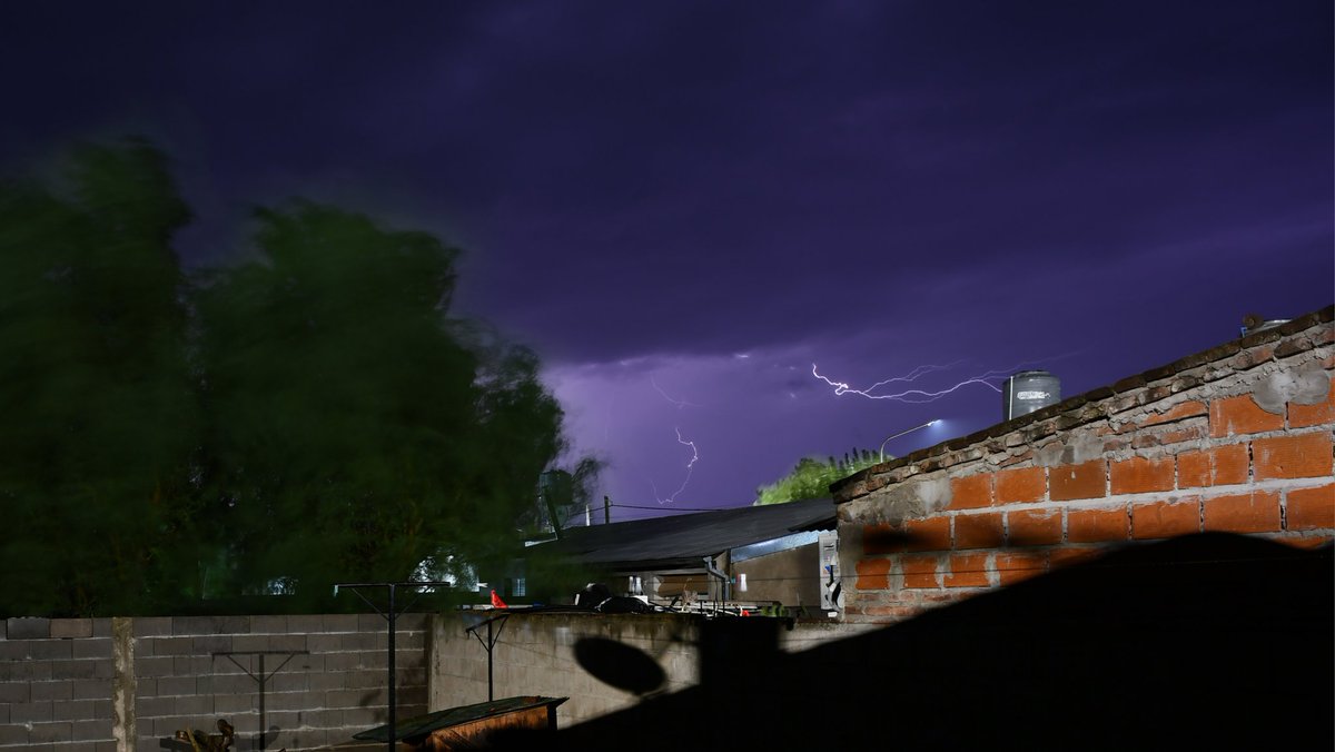 4_Eveerr's tweet photo. #storm https://t.co/weLbAuZDie