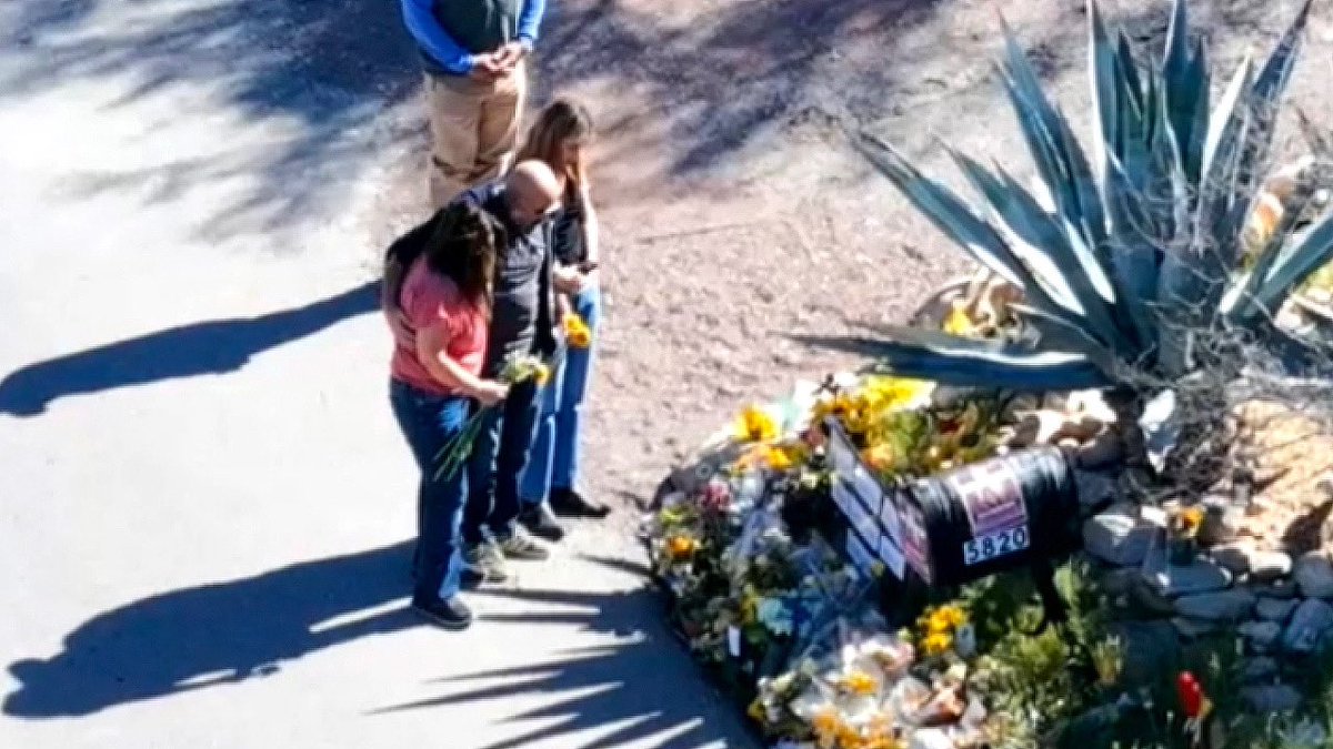 mikerreports's tweet photo. 🎗️🎗️🎗️Good morning from Tucson, 

It’s now been 4 weeks and 2 days since the suspected abduction of Nancy Guthrie from her home in the Catalina Foothills. 

She’s the 84-year-old mother of “Today” co-host Savannah Guthrie. 

Pima County Sheriff Chris Nanos told Savannah’s NBC colleagues this morning that the case can “absolutely” be solved. 

He said video uncovered last week by Fox News Digital showing vehicles in the area is still being investigated. His team has not yet identified an SUV seen around the time of Nancy’s suspected abduction. 

That’s being looked at along with “hundreds of thousands” of other vehicles. 

The motive remains unclear. No suspects have been publicly identified. 

A task force of PCSD homicide detectives and FBI agents are still awaiting DNA updates from a private lab in Florida. 

The sheriff also acknowledged that a Walmart backpack seen on a masked suspect at Nancy’s front door could have been obtained second hand. 

Yesterday, Savannah, her sister, Annie, and brother-in-law Tommaso visited the scene to lay yellow flowers symbolizing hope. 

A combined reward of over $1 million for information that leads to Nancy’s recovery remains unclaimed. 

1-800-CALL-FBI