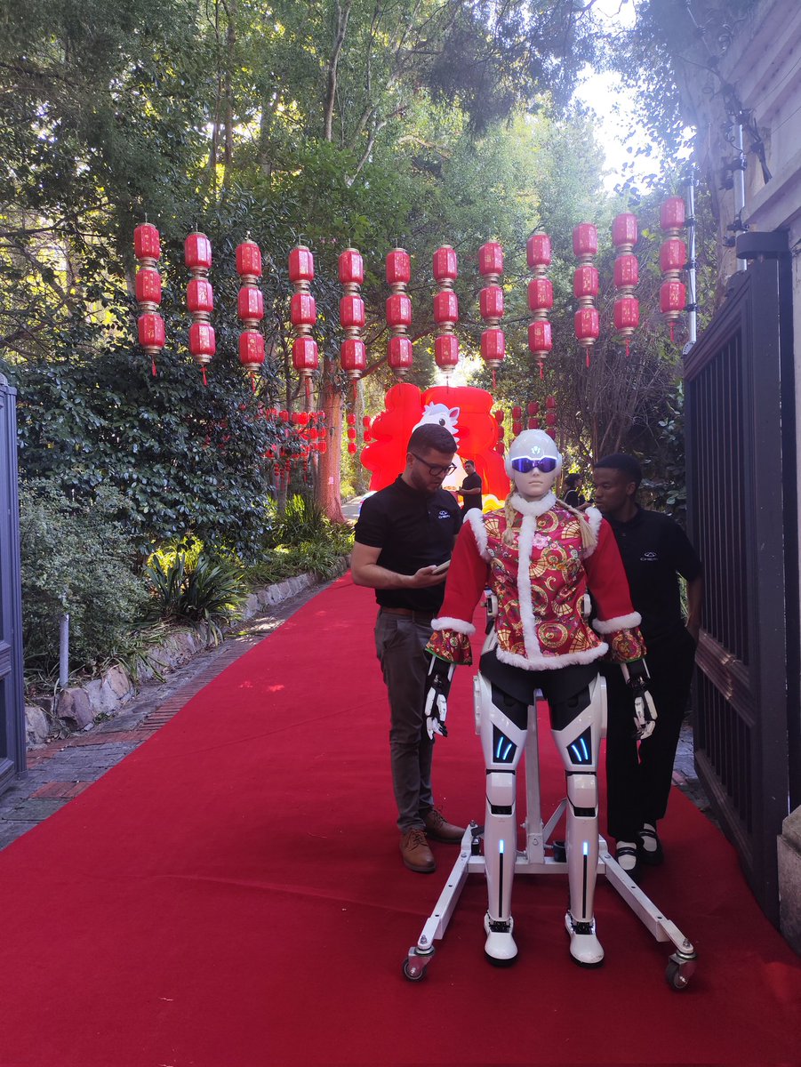 Chinese Consulate General in Cape Town tweet media