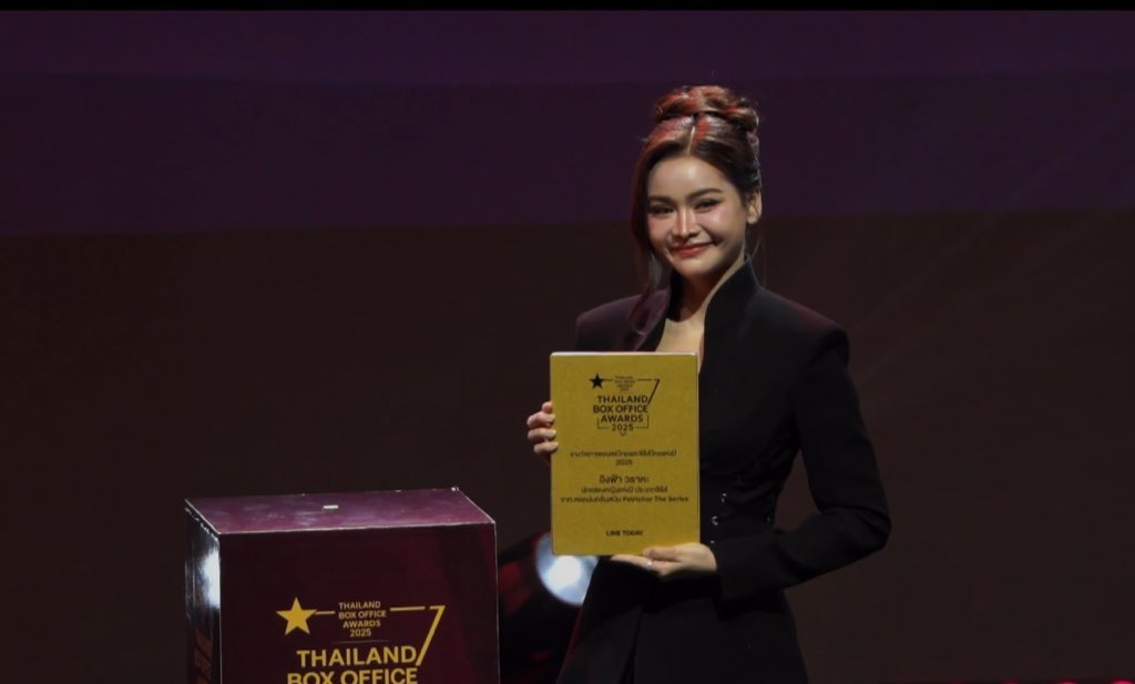 Nootan03201359's tweet image. มีแต่คำว่าภูมิใจ ยี่ห้อ อิงฟ้า ไม่ทำให้ผิดหวังคำนี้คือจริง ศิลปินคนโปรดของฉัน

#CongratsENGFAActressAwards
ENGFA NOMINEE ACTRESS SERIES
#TBOA2025xENGLOT
#อิงฟ้ามหาชน #อิงฟ้าวราหะ 
#EngfaWaraha @EWaraha