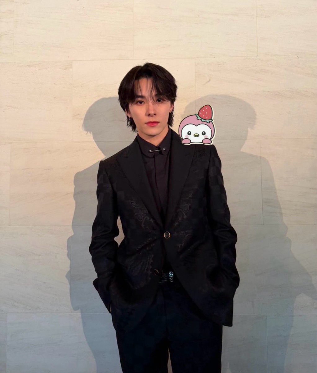 たきゅの肩にぽぽ様乗せてみた🍓💕 #JO1 #川西拓実 #JOCHUM