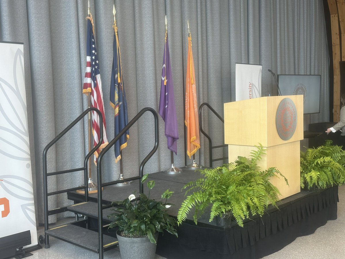 AndrewDonovan's tweet photo. SOON: Syracuse University will announce its 13th Chancellor and President at 10:00am. https://t.co/FGMVChQBg8