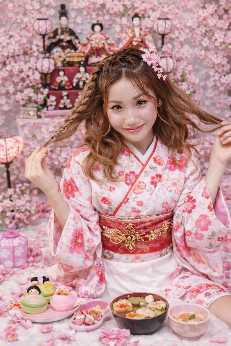 こんばんは♪ 今日はひぃばぁばのお家で ひな祭り🎎したよ