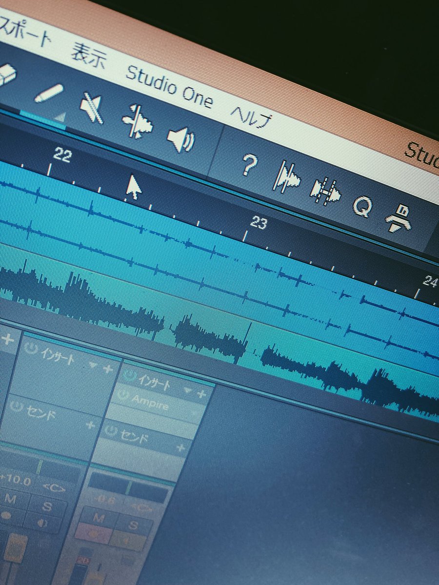 wadamasaya's tweet photo. 作業がいっぱいだーよー
#lostchord
#dtm
#songwriting
#preproduction
#guitarrec https://t.co/Z0ng8Tq7DB