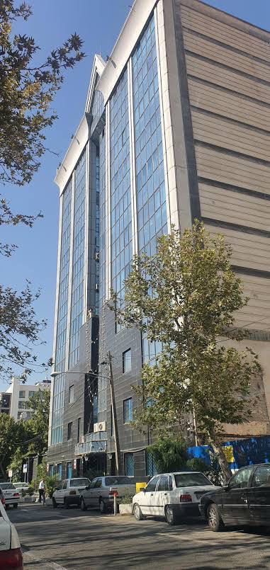 emilykschrader's tweet image. The Islamic republic’s Assembly of Experts building in Qom was attacked while the 88 council members were voting to choose the next supreme leader.