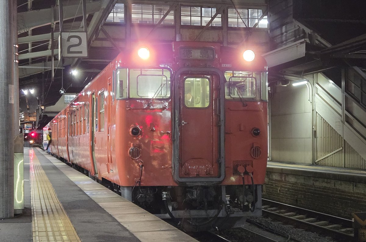 キハ47+キハ40の3両！ 国鉄型エンジンのDMF15HSAが心地いいサウンドで