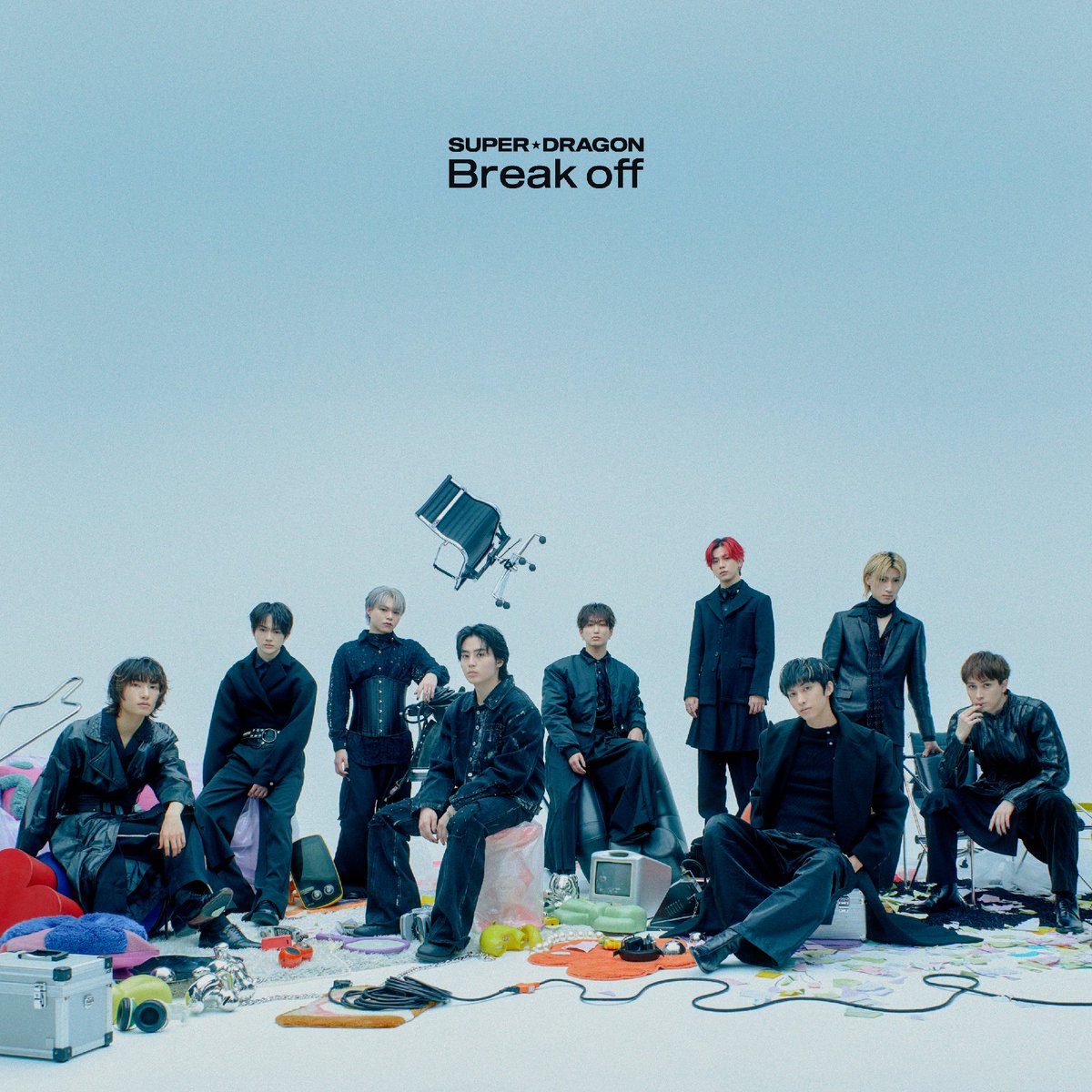 Supdra_staff's tweet photo. SUPER★DRAGON
Major 5th Single「Break off」Release!!

ー
TVアニメ『#貴族転生 恵まれた生まれから最強の力を得る 』
OP主題歌 @kizokutensei_PR

🎧 Streaming
https://t.co/CzzY3rKZAK

▶️ Music Video
https://t.co/cCsbuVogmq
ー

#SD_Breakoff
#スパドラ #SUPERDRAGON https://t.co/Hiw8NR1jYJ