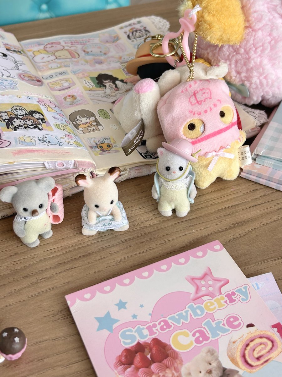 ( ̳- ·̫ - ̳ˆ )◞❤︎ 🍡🪽🍨