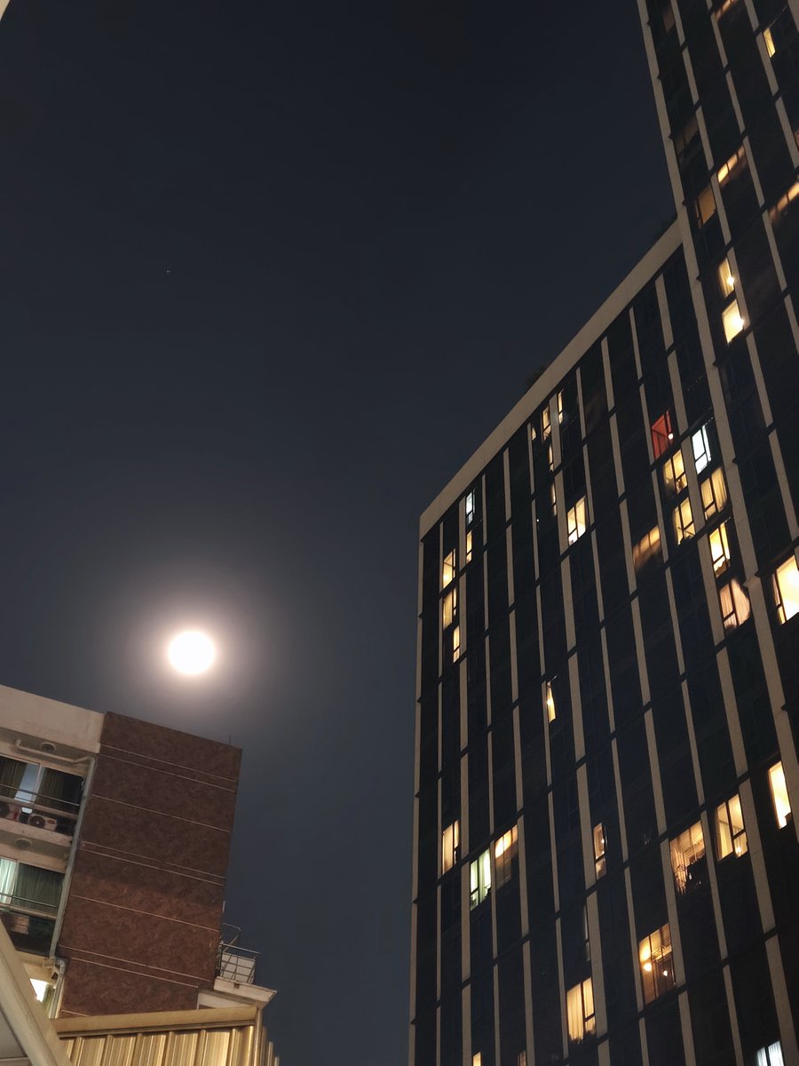 MagicHandTight✌️ tweet media