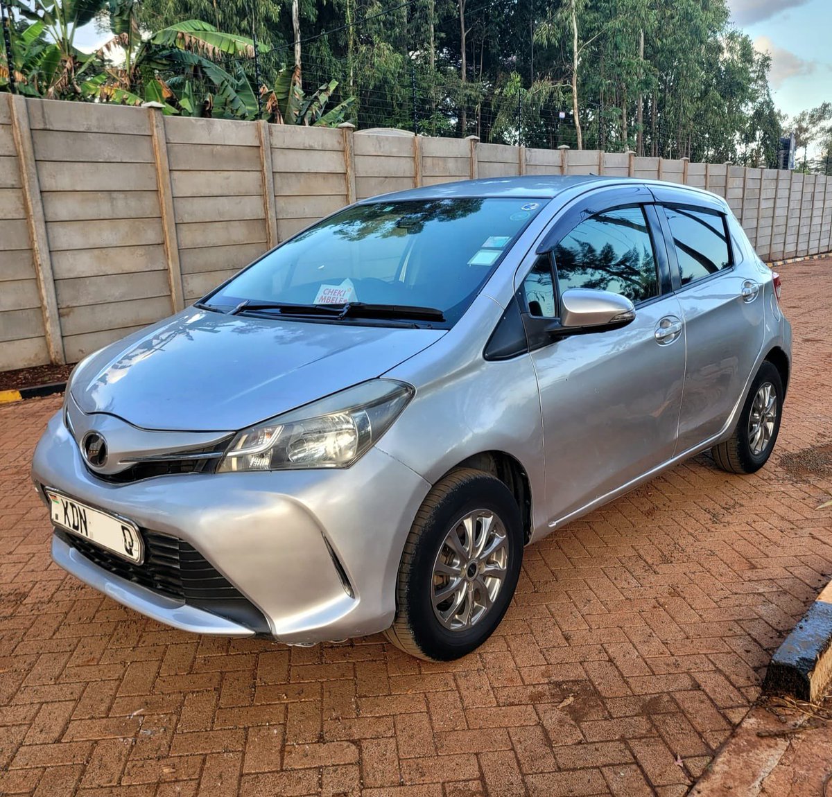NyoikeTj's tweet image. #Toyota #vitz 2016

- 1300cc 
- petrol 
- automatic 
-2wd 

@ 950k

#carsale #cardeals