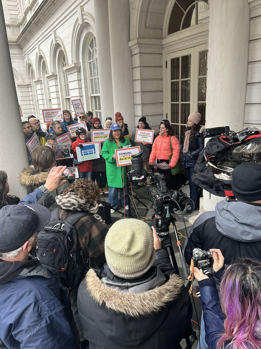 🚇 Riders Alliance tweet media