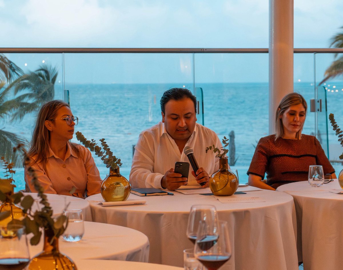 Consejo Nacional de Jóvenes tweet media