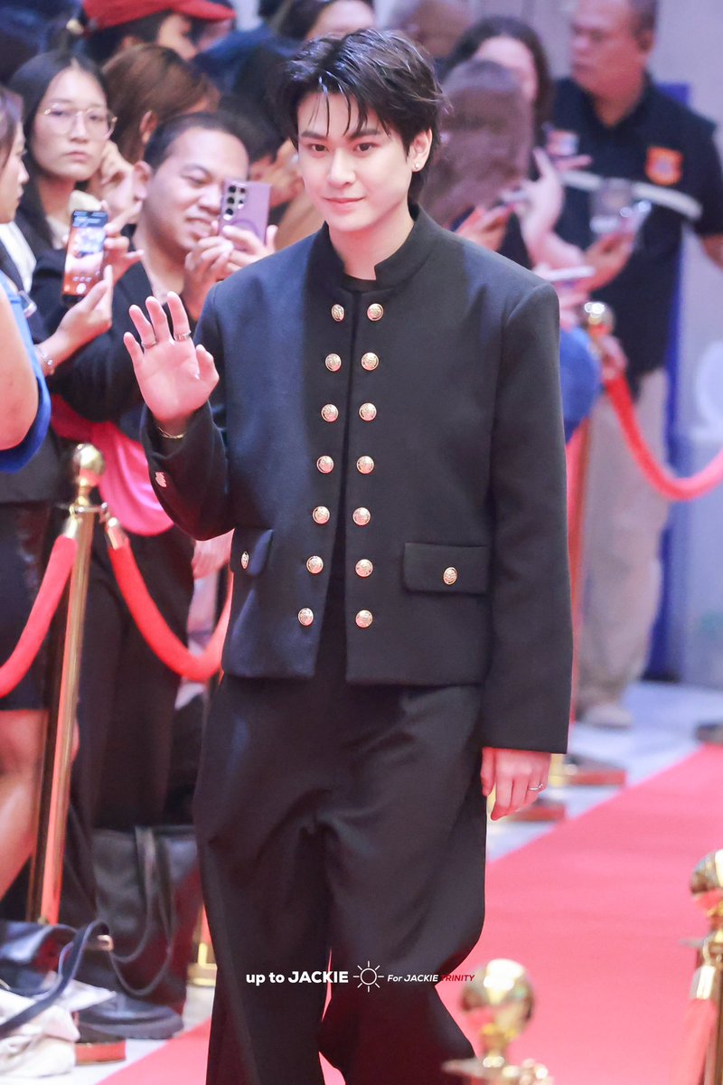 uptoJACKIE's tweet photo. /

สุดหล่อ

#JackieJackrin
#TBOA2025xJACKIE
#ThailandBoxOfficeAwards2025 https://t.co/y2Sd2LETxR