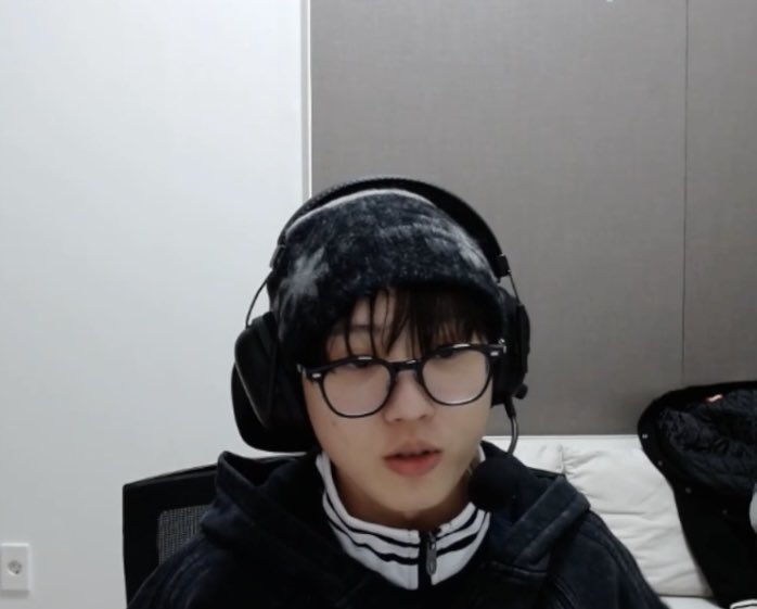 마리유 tweet media