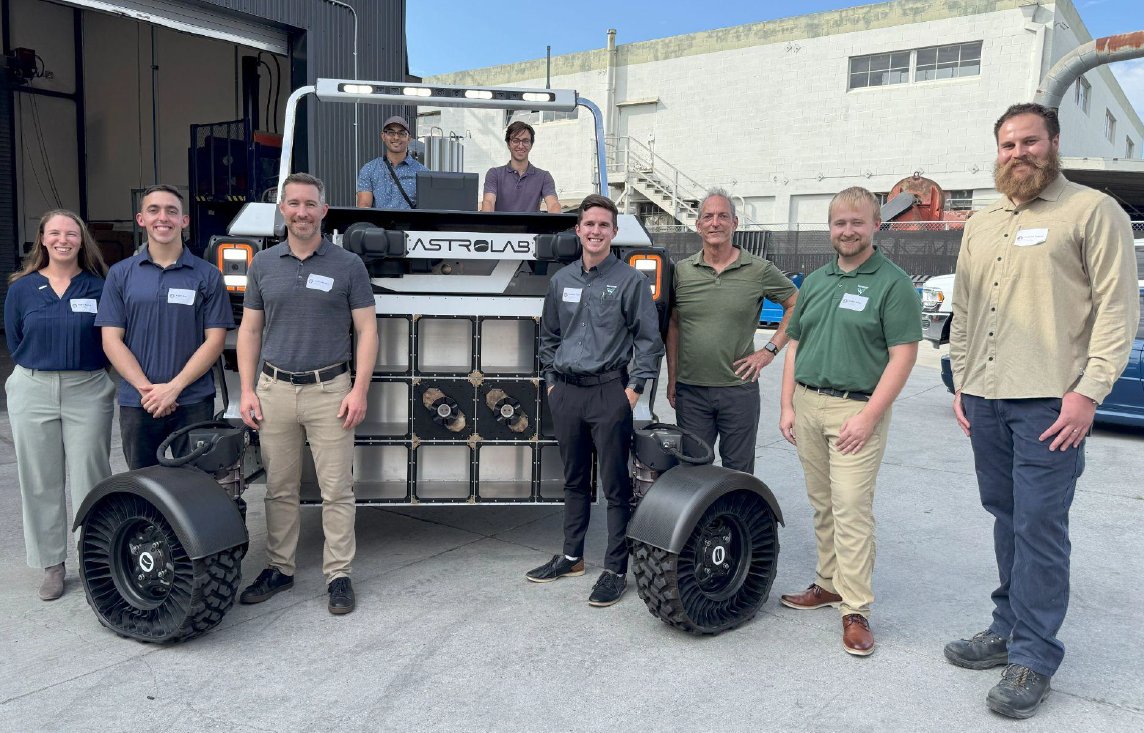 Interlune tweet media