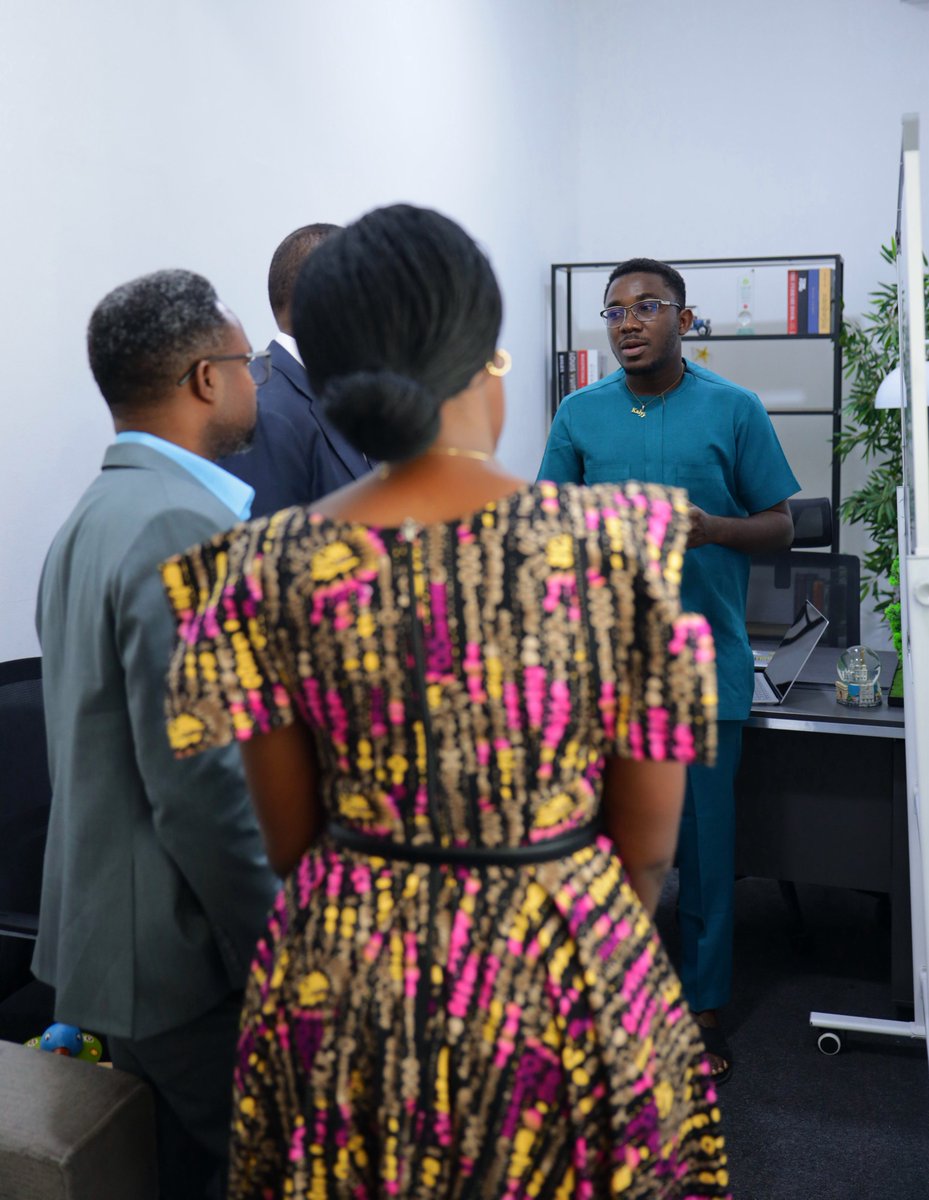 gyaigyimii's tweet photo. Honored to host Francis K. Gatare, @Francis_Gatare  President of the African School of Governance (ASG), at Rebirth Creative Studios.

Mr. Gatare previously served as CEO of the Rwanda Development Board (RDB) and Rwanda Mines, Petroleum & Gas Board, and was Principal Private Secretary to the President of Rwanda, with extensive experience across public policy and economic strategy.

Powerful conversations on leadership, governance, and building strategic partnerships to empower Africa’s next generation.

Twitter Space coming soon.