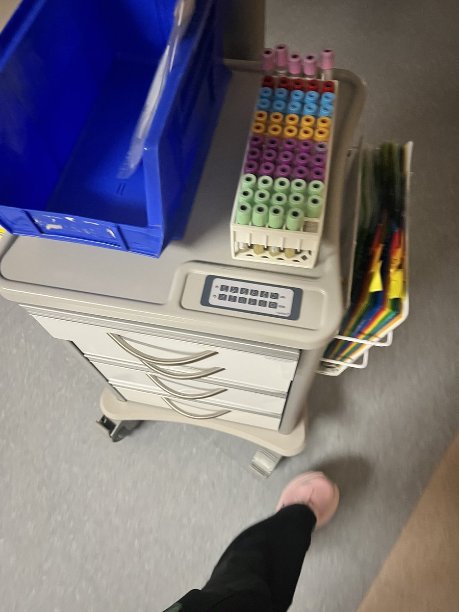 teastache's tweet photo. Having to go back to work after Seattle regional😭 https://t.co/8pxrozLbaf