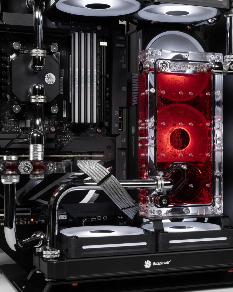 CableMod tweet media