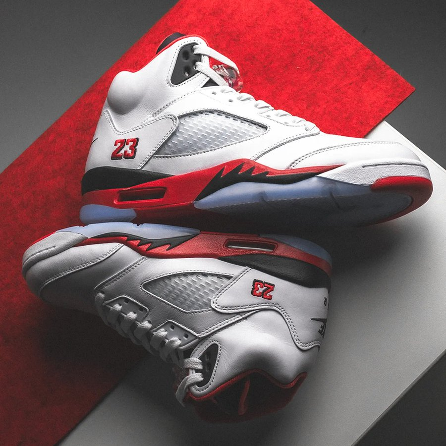 footlocker black and red jordans