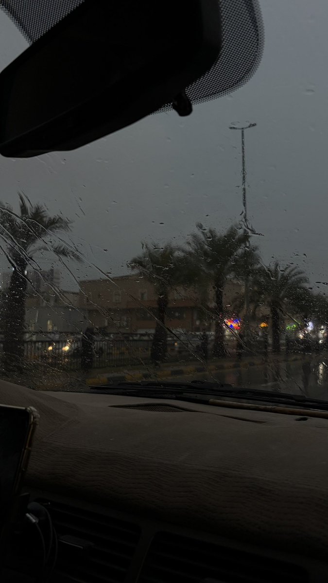 raneeme00's tweet photo. الحمد_لله تزاحمت النعم🤍
مطر ورمضان ورب مجيب الدعوات  ربِ اجعلنا نرتــوي برحمتك عفــواً وغفراناً
 اللهــــم اجعل لنا مع كل قطرة مطر تفريجاً وسعادة ورزقاً وعافية واستجابة لكل دعاء. https://t.co/cBwwtkRV7C