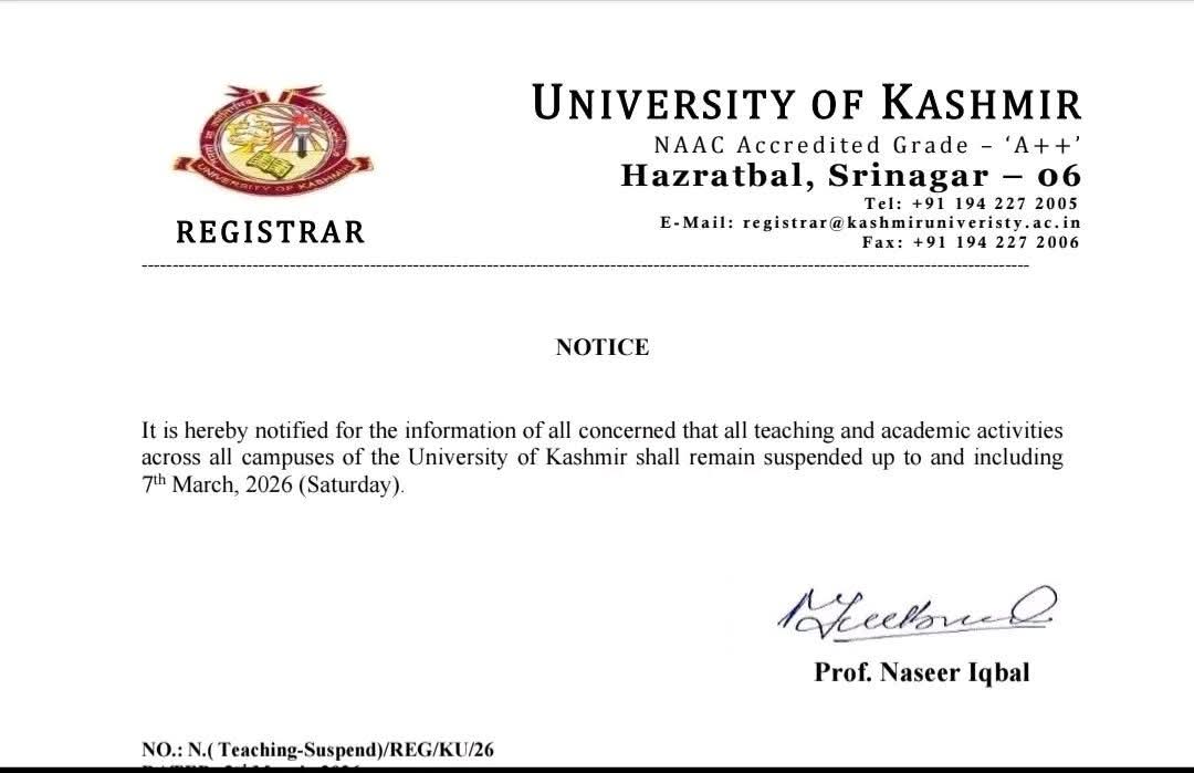 GulistanNewsTV's tweet photo. Teaching and academic activities across all campus of University of Kashmir to remain suspended till 7th March.
#Kashmir #UniversityOfKashmir #JammuAndKashmir https://t.co/n3TAh1ZQf5